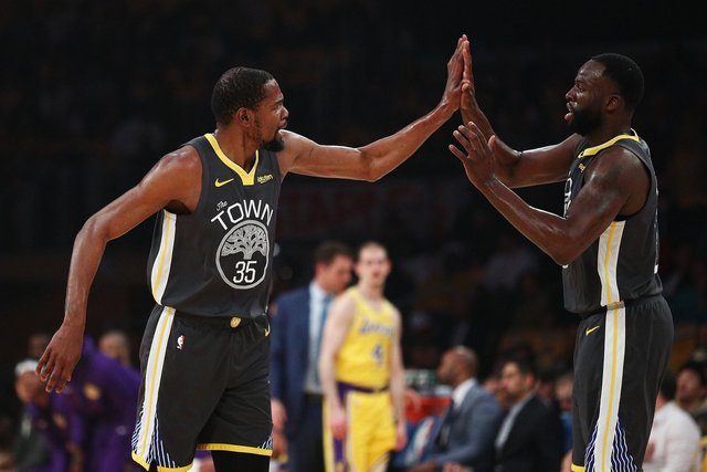Warriors tighten West top seed grip with Lakers whipping