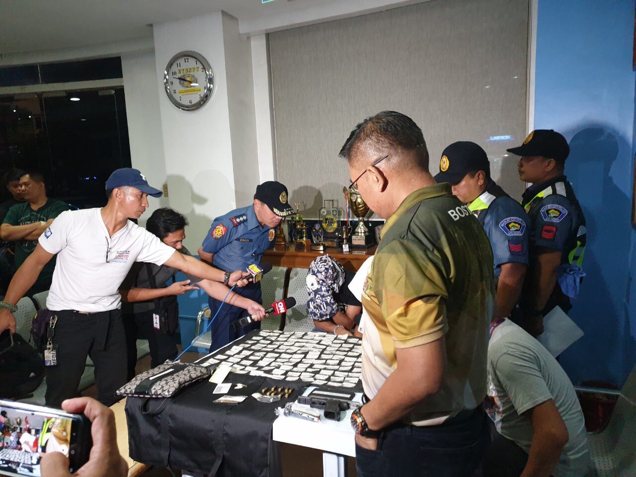 Makati police seize drugs from college student, friend in buy-bust