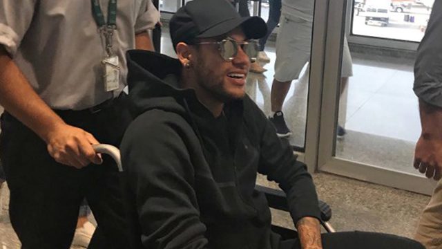 Brazil’s Neymar sidelined for up to 3 months with foot surgery