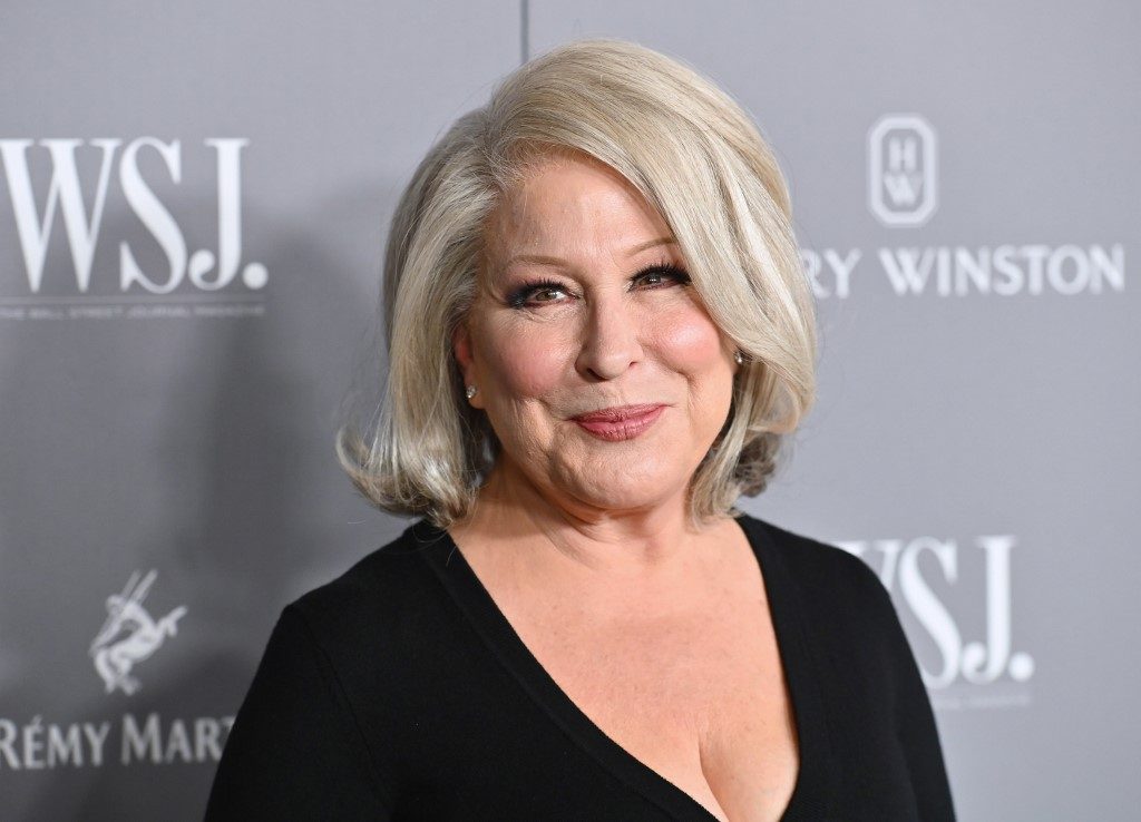 PH gov’t hits Bette Midler as ‘incompetent, gullible’ over foreign leaders tweet