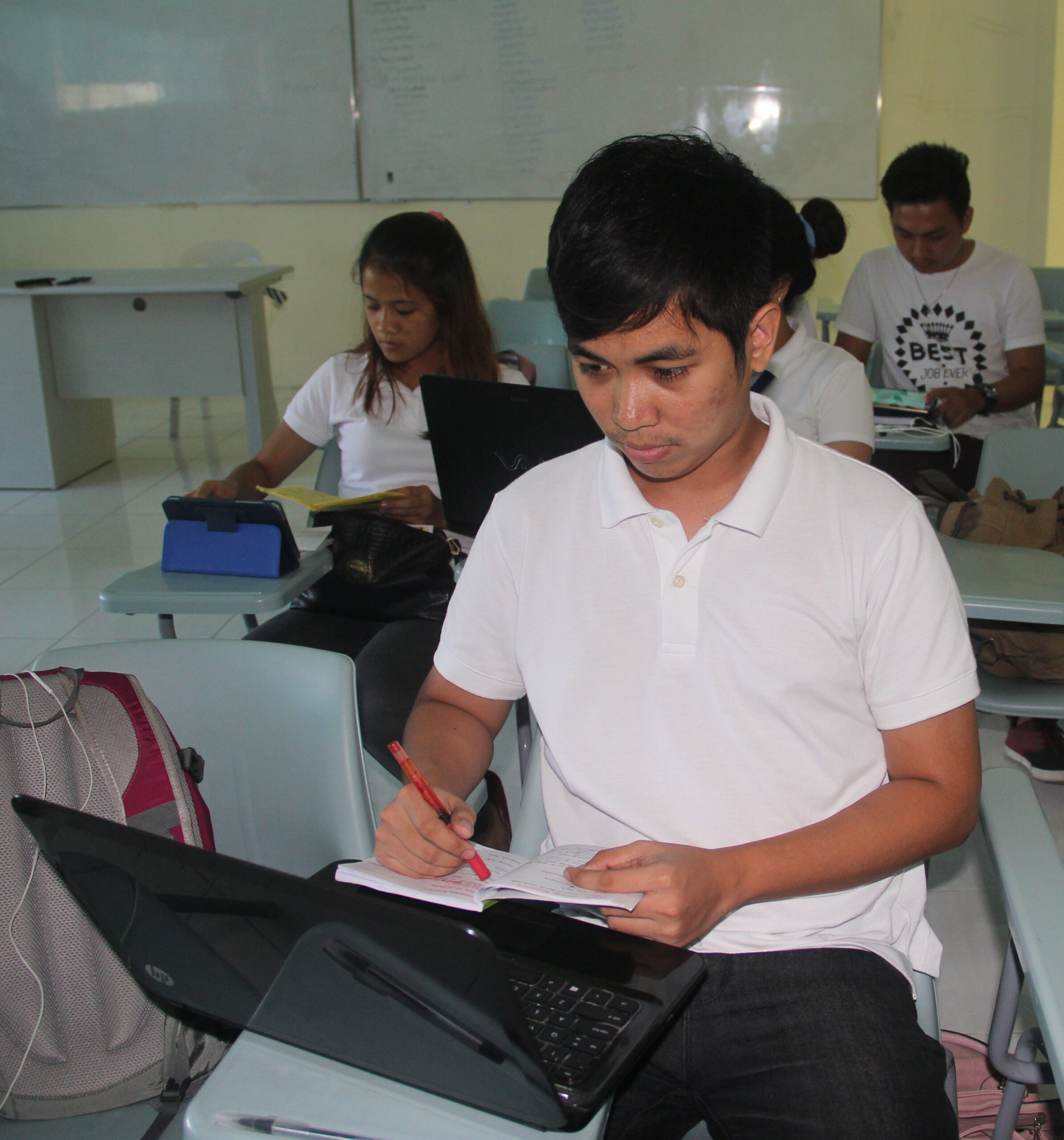 Bicol University grad tops 2 board exams
