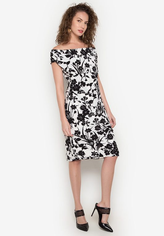 Black and white floral dress by Rated E Fashion (P1,798) from zalora.com 