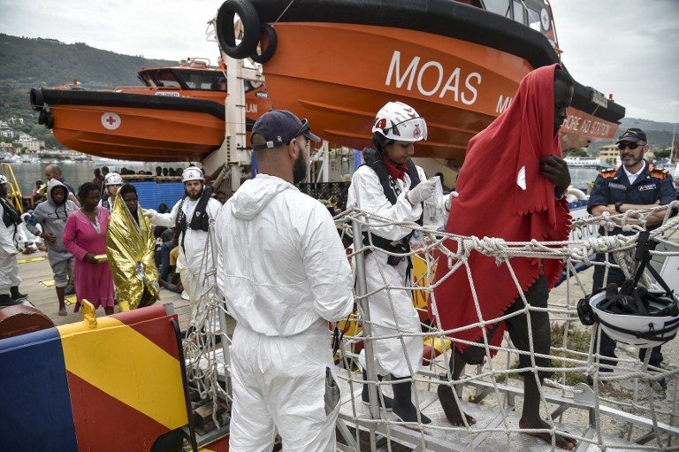 100 feared dead in Mediterranean after migrant boat capsize