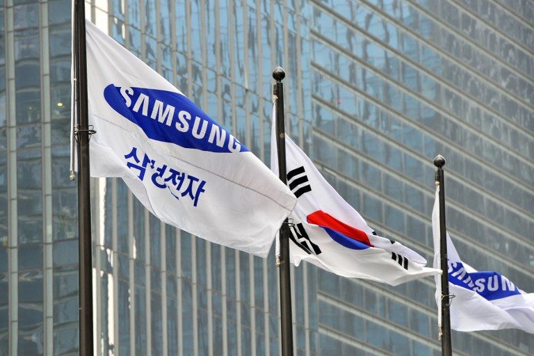 Smartphone maker Samsung backs away from planned split