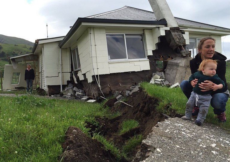 Evacuations underway in New Zealand quake areas