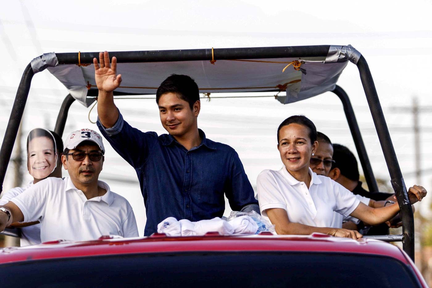 Senator Grace Poe with Actor Coco Martin leads the motorcade at Puerto Prinsesa in Palawan. Photo by Arnold Almacen/Poe-Escudero Media Bureau 