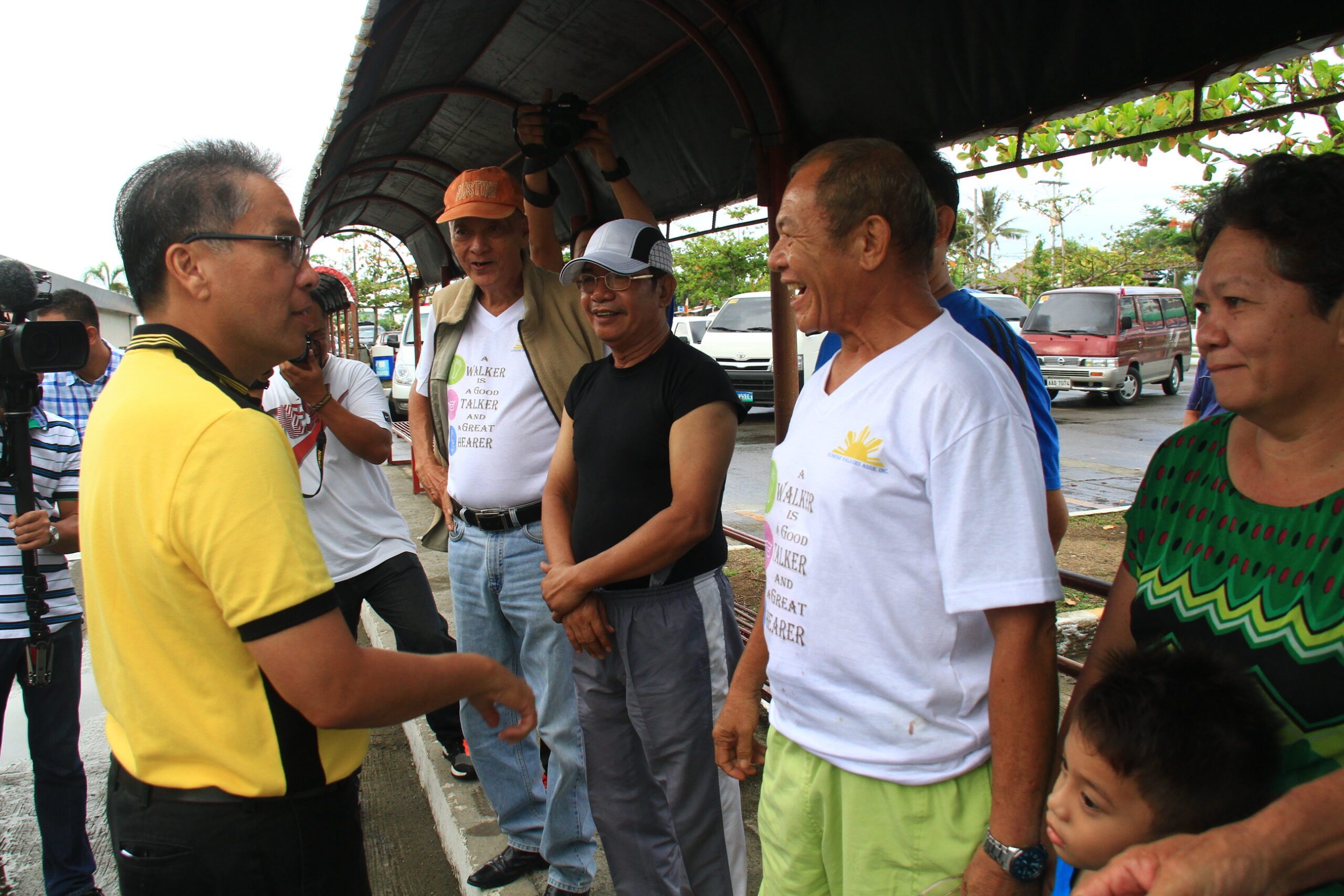 Ready for 2016? Roxas visits home province