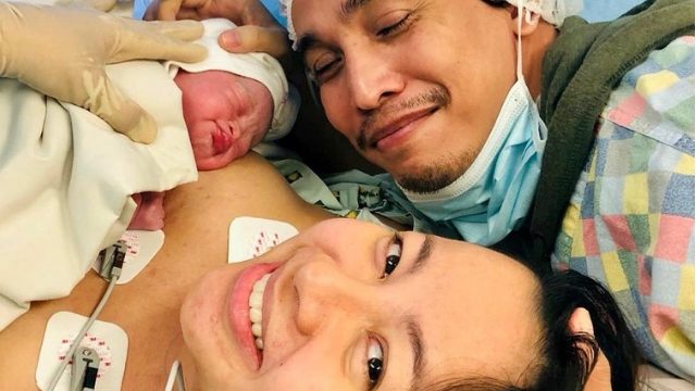 Sitti Navarro gives birth to first child