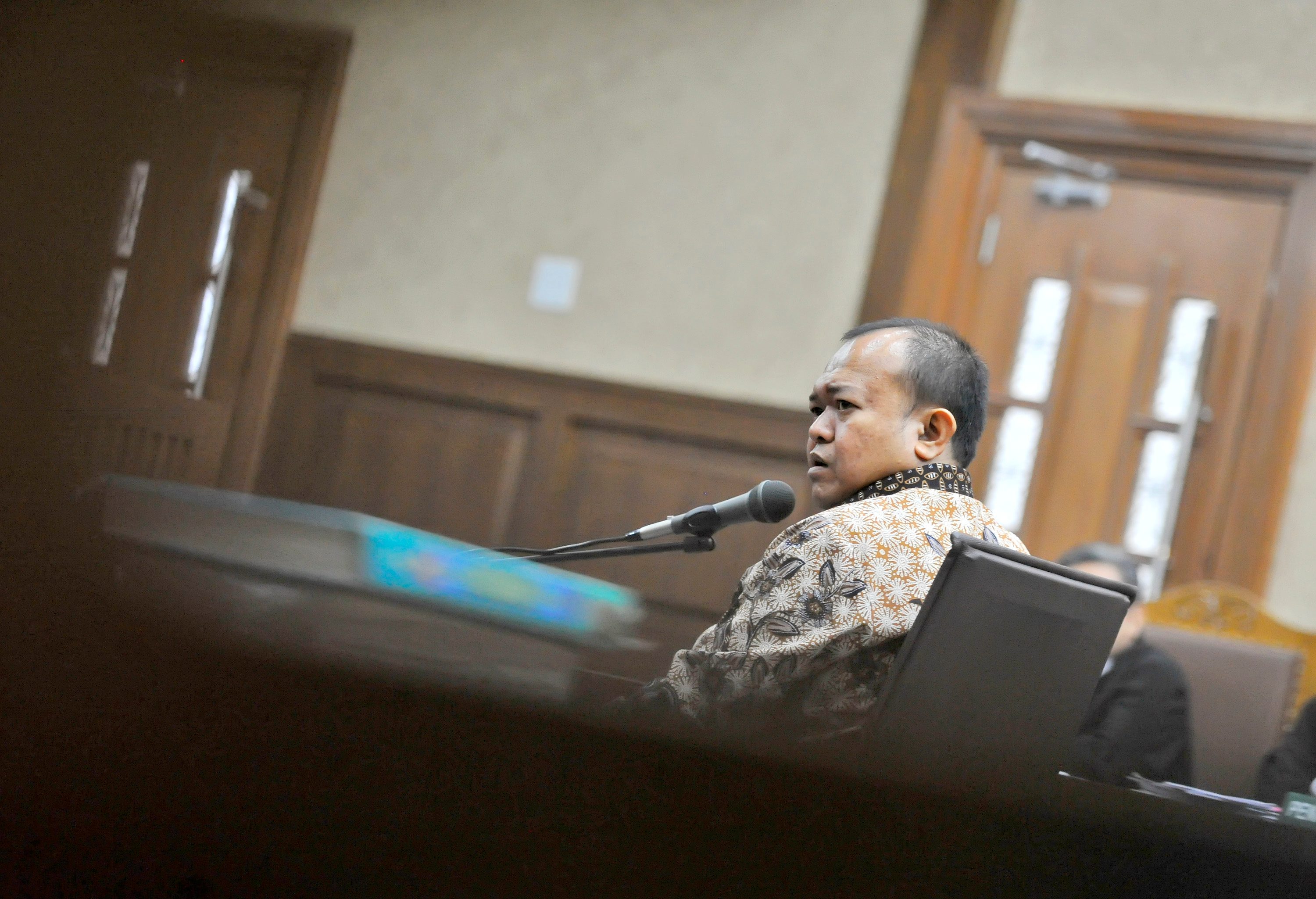 Terdakwa kasus dugaan gratifikasi Patrice Rio Capella menjalani sidang di Pengadilan Tipikor, Jakarta, pada 30 November 2015. Foto oleh Yudhi Mahatma/Antara 