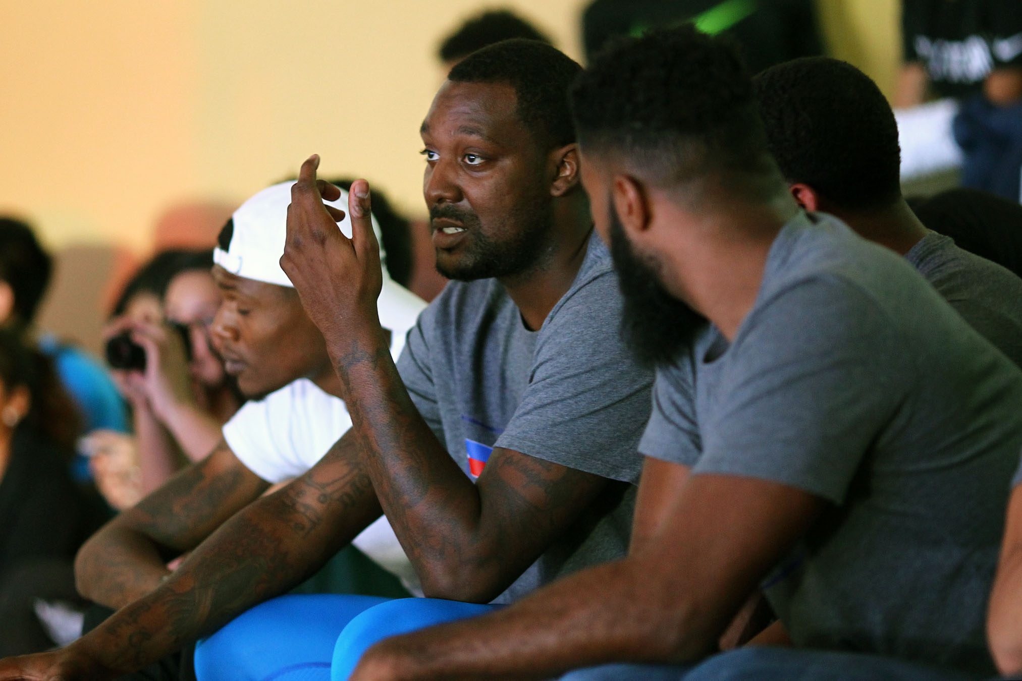 INTERESTING? Andray Blatche looks to be in deep conversation with Gilas teammates. Photo by Josh Albelda/Rappler 