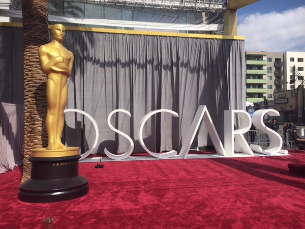 Selebriti di karpet merah Oscar 2016