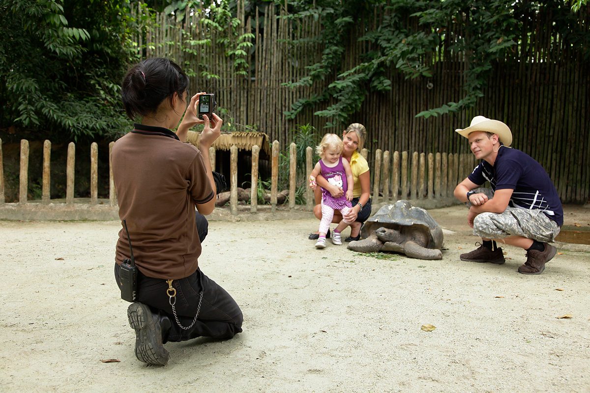 NOT A ‘DIRTY WORK.’ Sarah says her fellow Singaporeans’ mindset on zoo keeping is ‘slowly but surely changing – an encouraging sign!’ Photo courtesy of Wildlife Reserves Singapore 