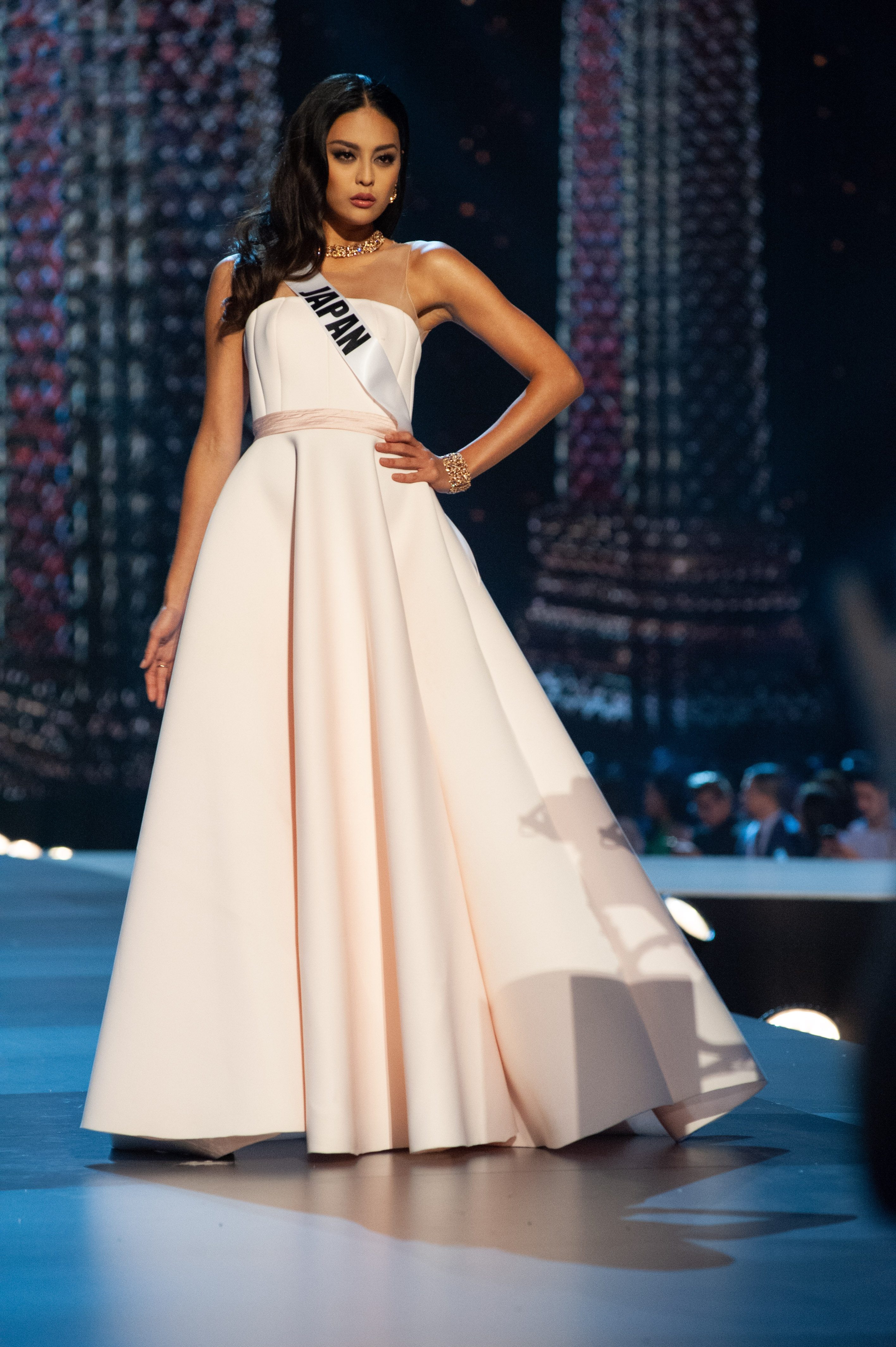 Filipino designers take spotlight in Miss Universe 2018 preliminaries