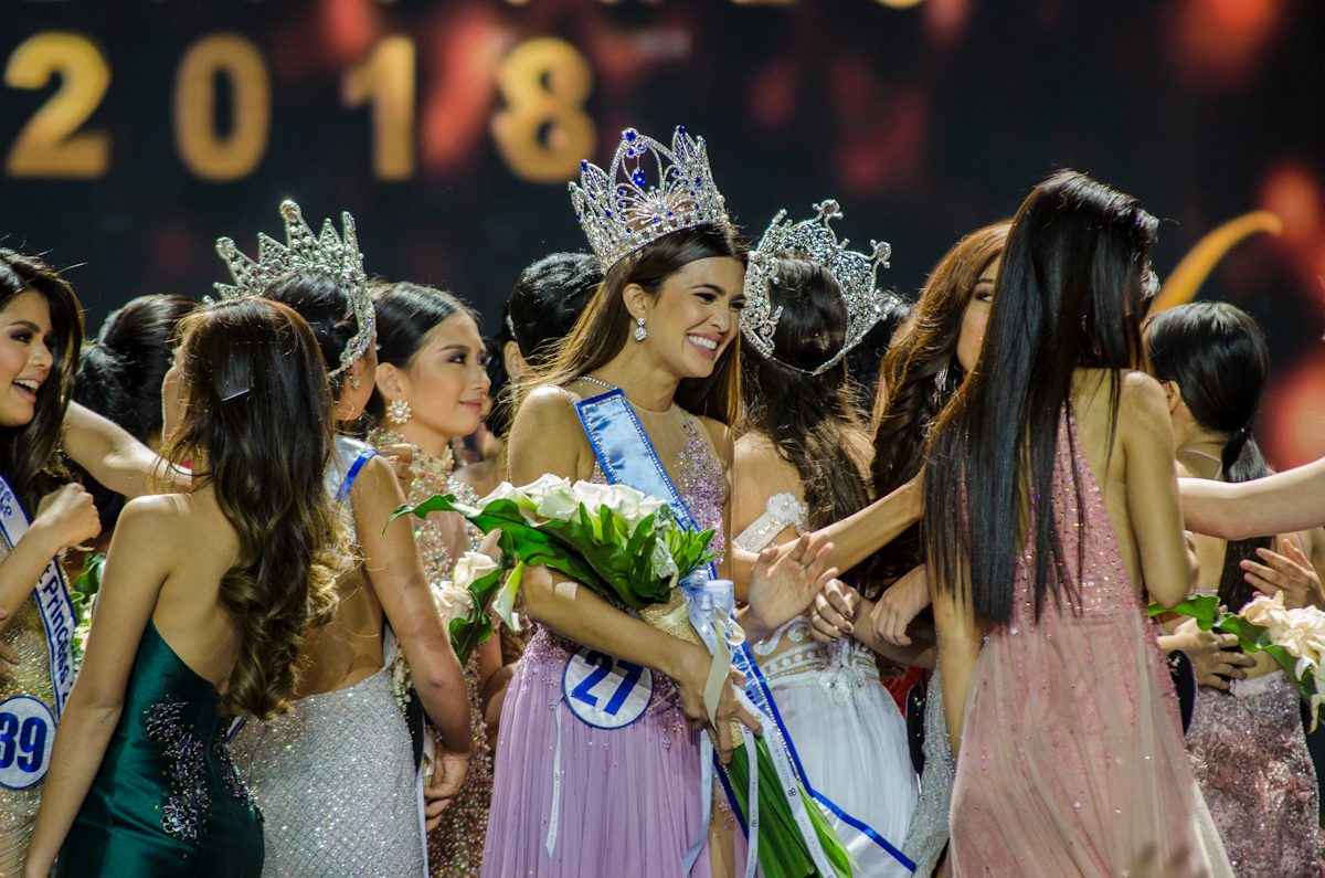 Katarina crowned as Miss World Philippines 2018.  File photo by Rob Reyes/Rappler 