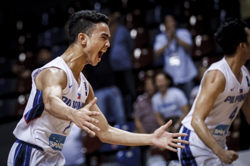 FIGHTERS. Batang Gilas fights until the end against China, going on an 11-0 deciding run to finish the game. Photo from FIBA 