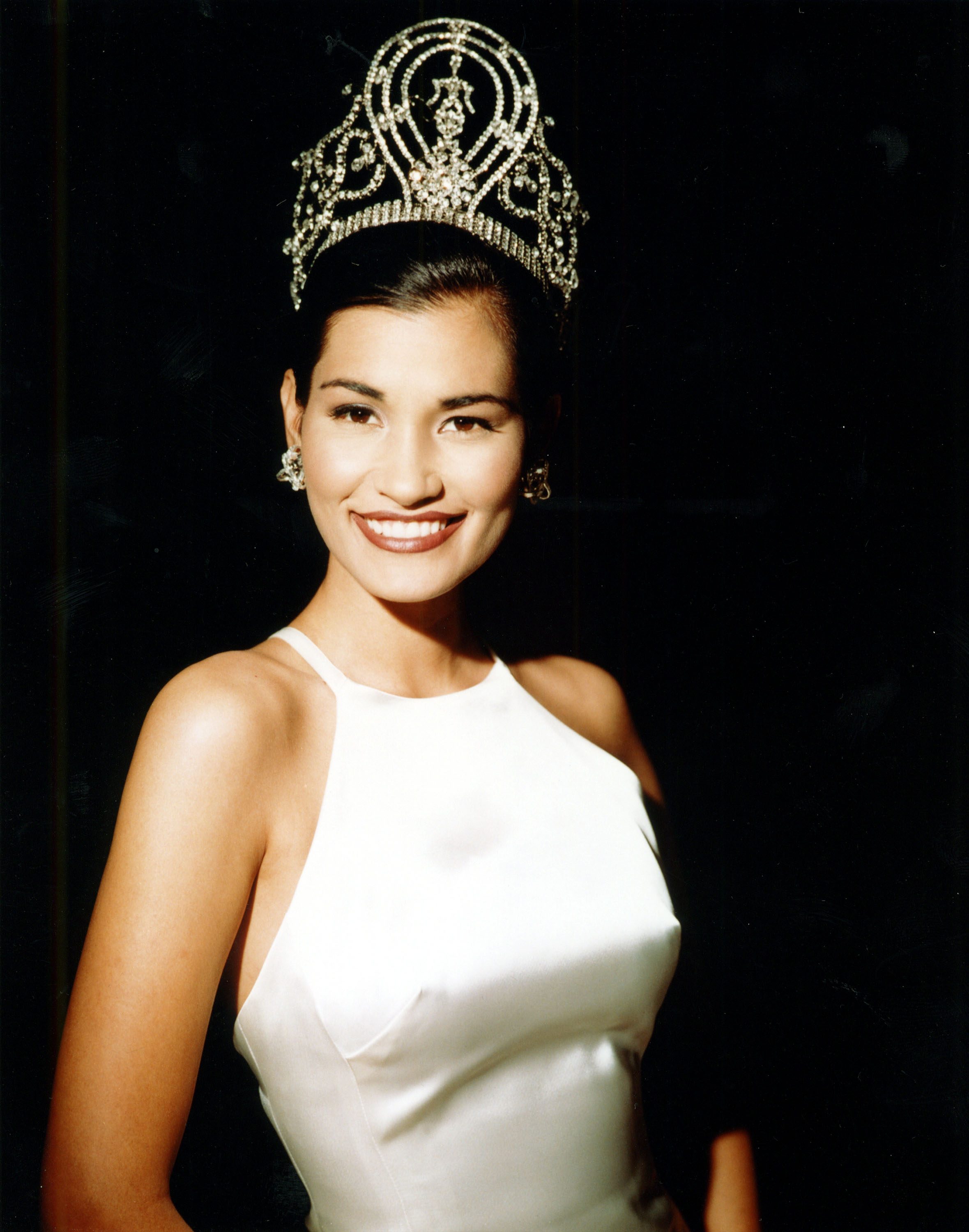 Brooke Lee, Miss Universe 1997. Photo from Miss Universe Org     