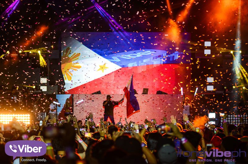 INDEPENDENCE DAY. And the crowd goes wild. Photo courtesy of Viber 
