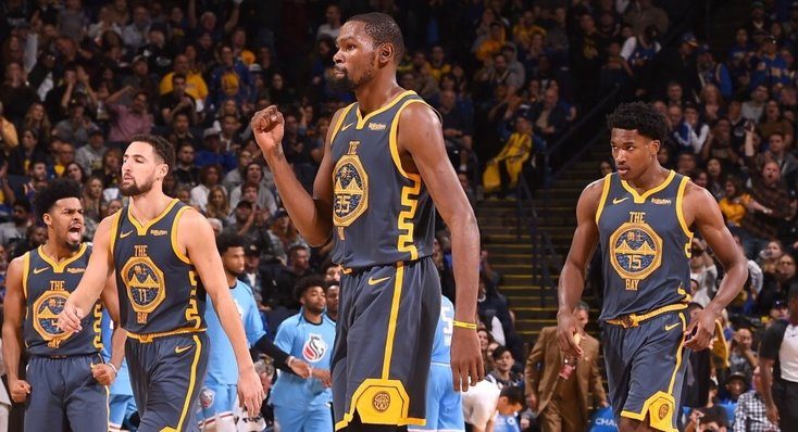 Durant drops 44, Klay hits winner as Warriors escape Kings