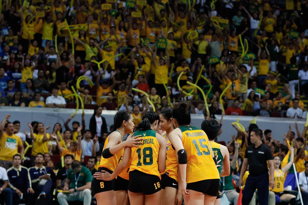 BOOSTERS. The Lady Tamaraws get solid support from the FEU faithful. Photo by Francis Dait/FEU Sports 