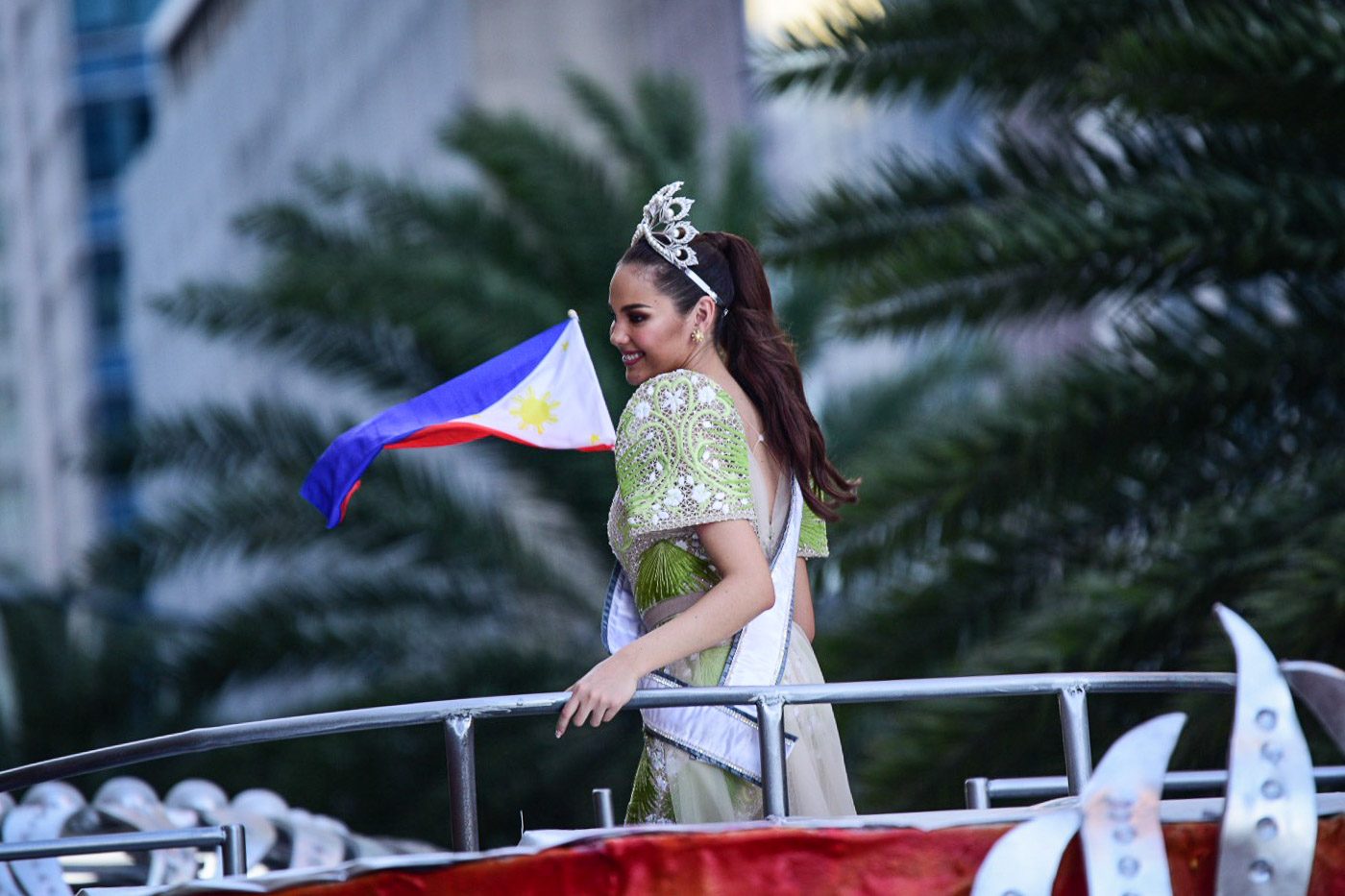 On election day, Catriona Gray reminds Filipinos to ‘do your part’