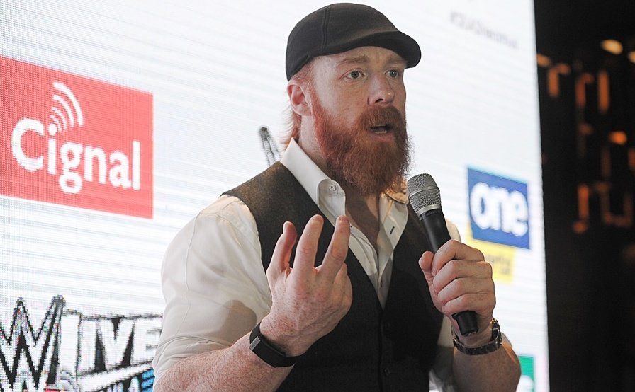 Pinoy wrestlers have ‘no reason’ not to reach WWE, says Sheamus