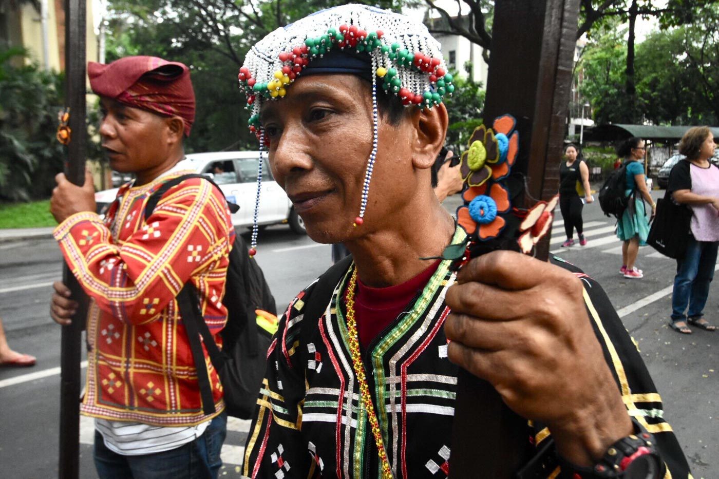 LA REINA DE LA PAZ. Lumad youth Gleeza Joy Belandres (above) illustrates the struggle of the Mindanaoans. 