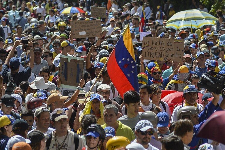 Venezuela opposition rallies behind attorney against gov’t