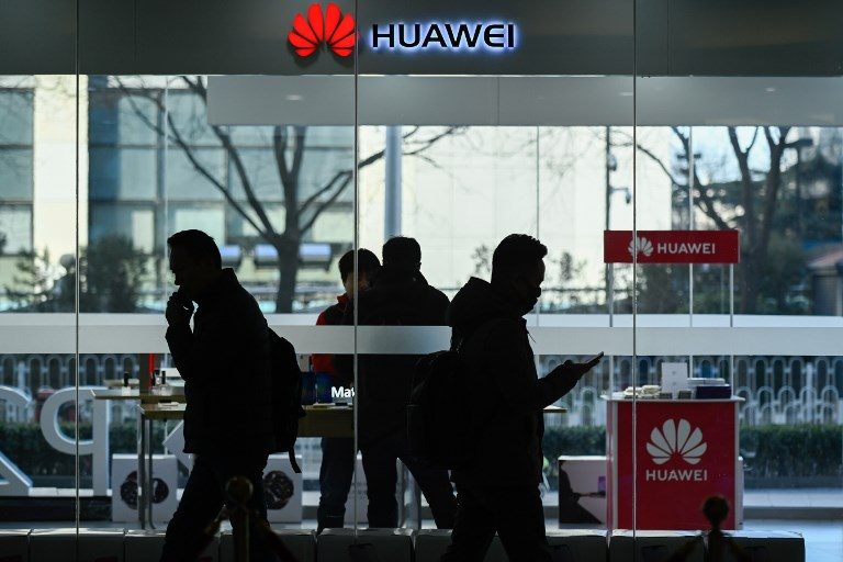 Chinese firms offer subsidies on Huawei phones in show of support