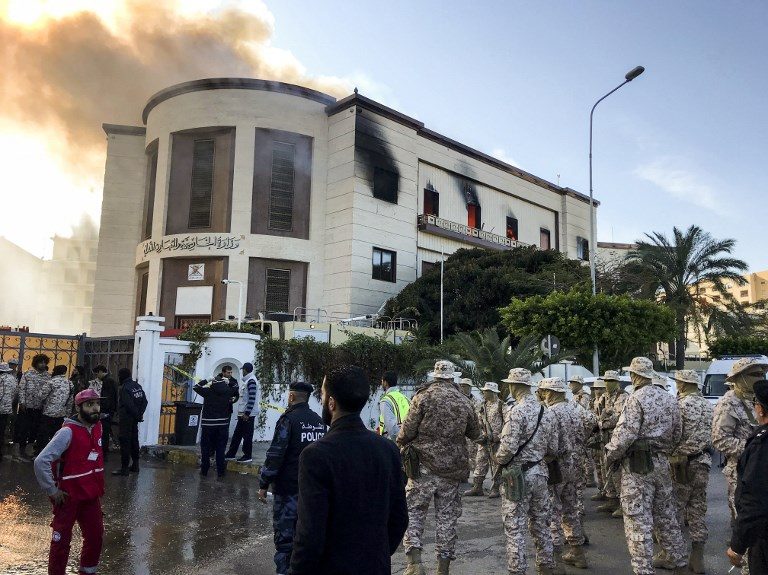 ISIS-claimed attack on Libya foreign ministry kills at least 3
