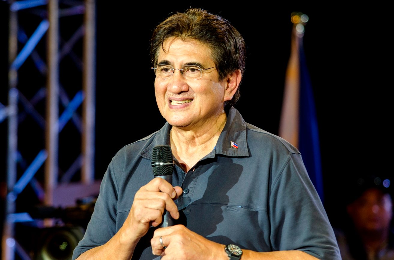 VP CANDIDATE. Honasan tells voters why they should vote for Team Binay. 
