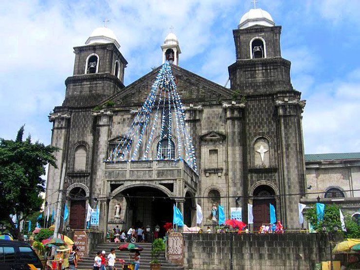 TWIN DOMED TOWERS. Unique and easily noticeable in Tondo Church is its twin bell towers, and a third small bell tower on its roof. Photo from Sto. Niño de Tondo Church Facebook Page 