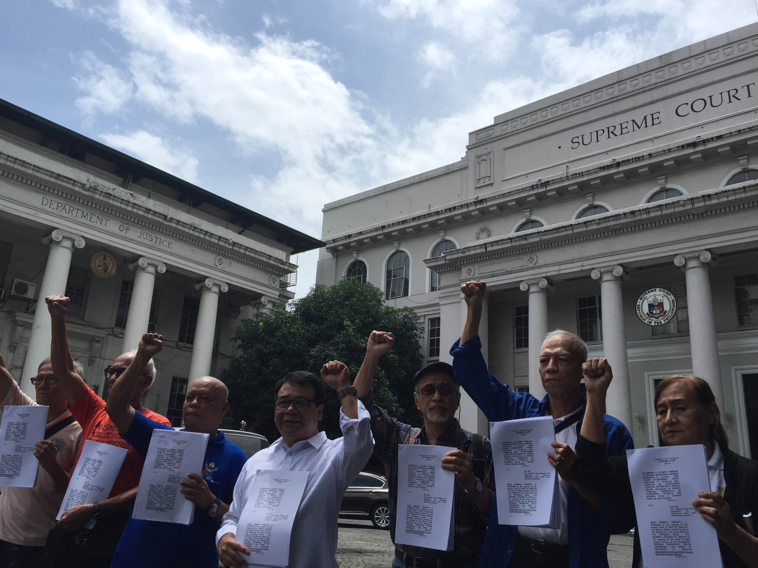 Martial Law victims ask SC to stop Marcos hero’s burial