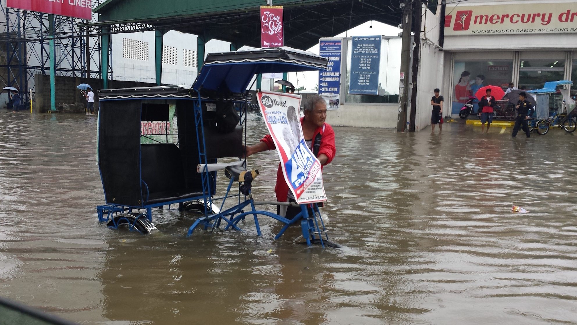 Over 1,800 people evacuate in Pampanga due to floods