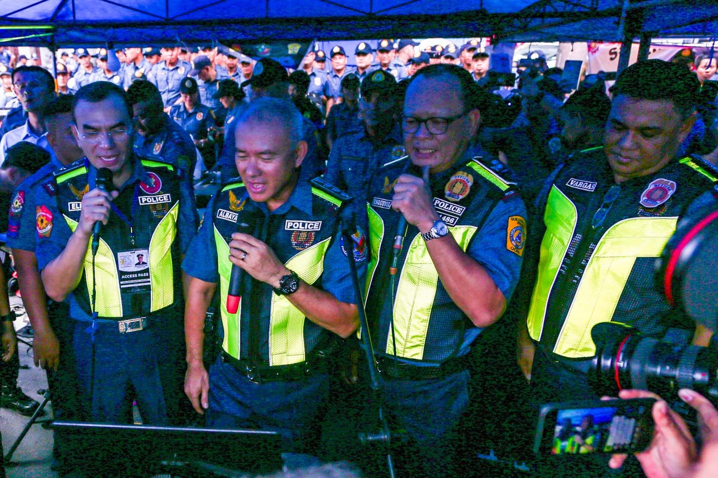 A PARTING SONG. Police generals offer a song to their ground troops for SONA 2019. Photo by Jire Carreon/Rappler  