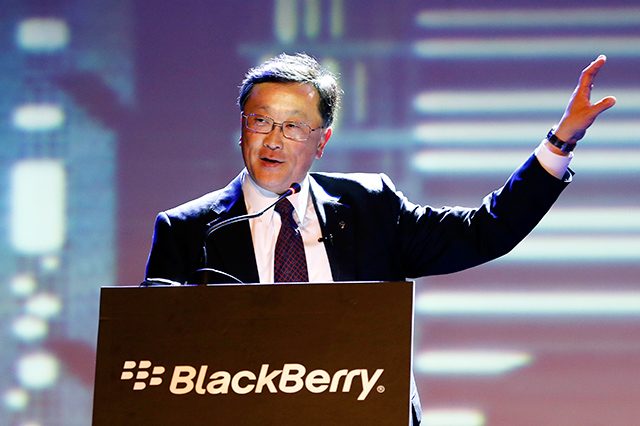 BlackBerry CEO wants coders to make apps for all platforms