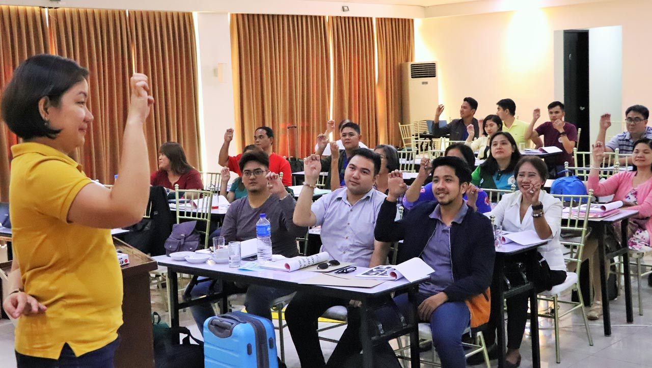 MORE ACCESSIBLE. The training envisions a primary health care network that is more accessible to people with hearing impairment. /Photo from DOH Calabarzon 
