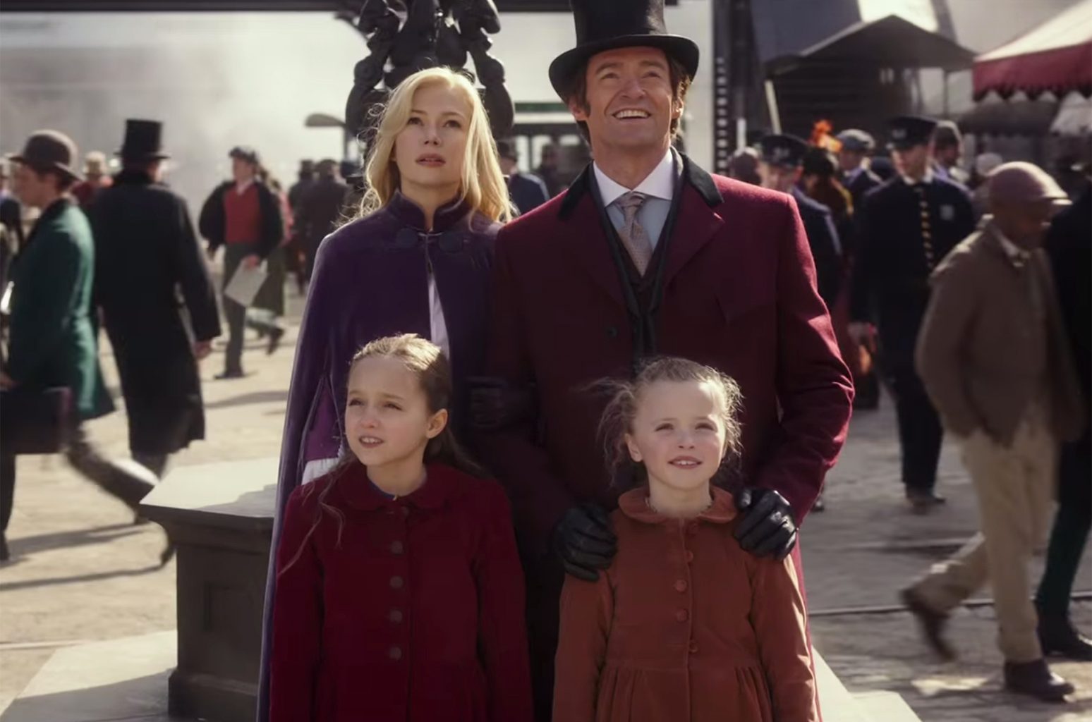 FAMILY. Hugh Jackman and Michelle Williams in a scene from 'The Greatest Showman' 
