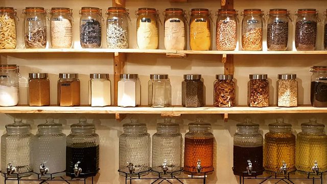 Farmers are business partners in this zero-waste café