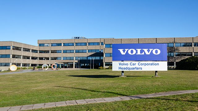 Volvo Cars halts Europe, U.S. production