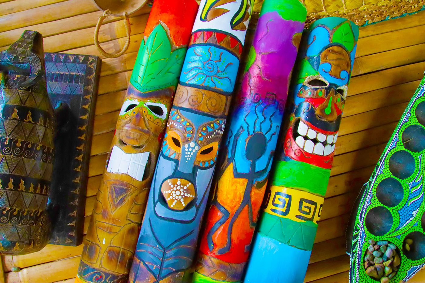 HANDPAINTED. Some of the native crafts designed by Yamang Bukid farmers. Photo courtesy of JM Zapanta 
