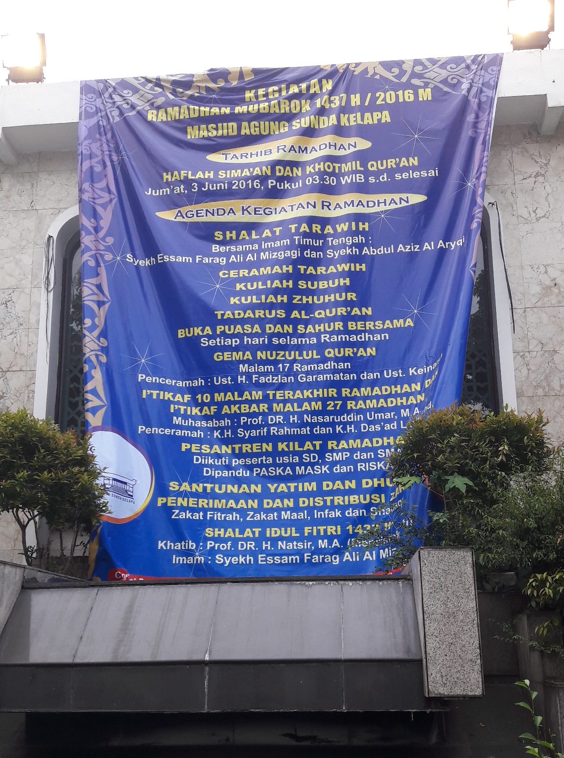 Daftar kegiatan Ramadan di Masjid Agung Sunda Kelapa. Foto oleh Sakinah Ummu Haniy/Rappler 