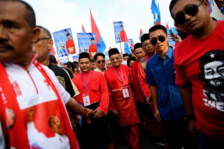 Malaysian opposition bets on ‘tsunami’ of Muslim support