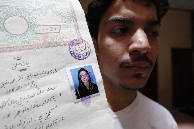 Hurried funeral for Pakistan ‘honor killing’ victim