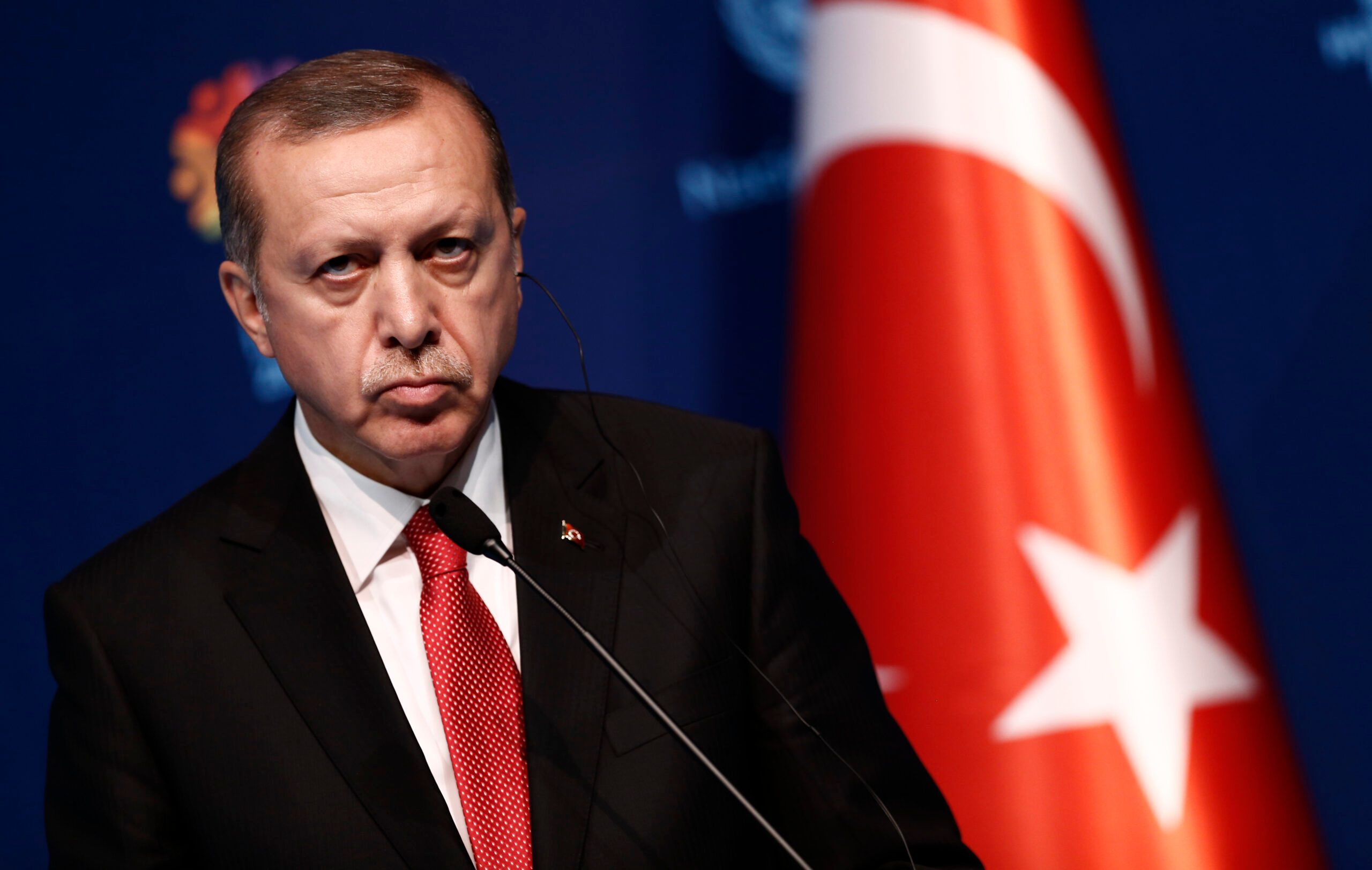 Erdogan suggests UK-style referendum on Turkey EU bid
