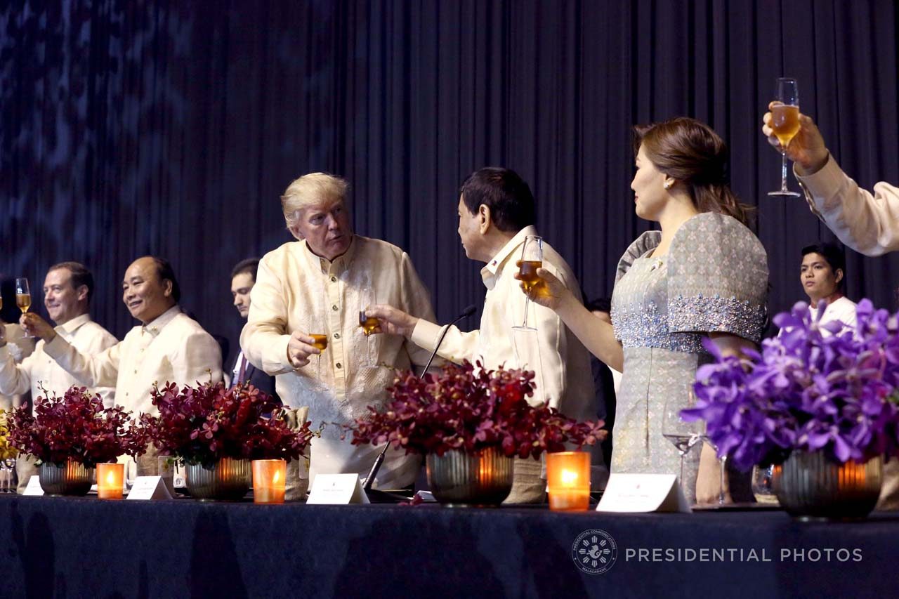 Duterte pokes fun at Trump, Medvedev eating habits during ASEAN dinner