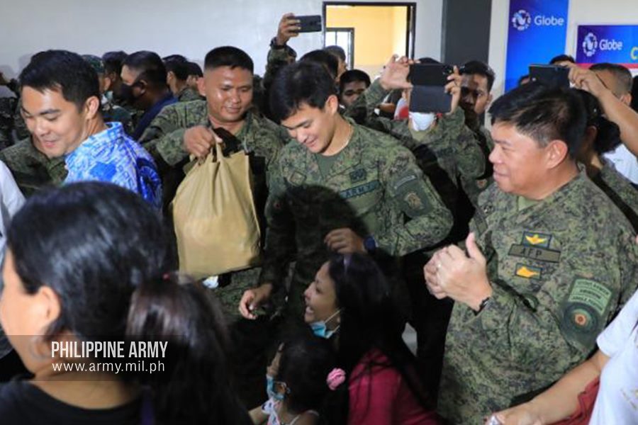 Celebrities pull resources for donations to victims of Taal Volcano eruption