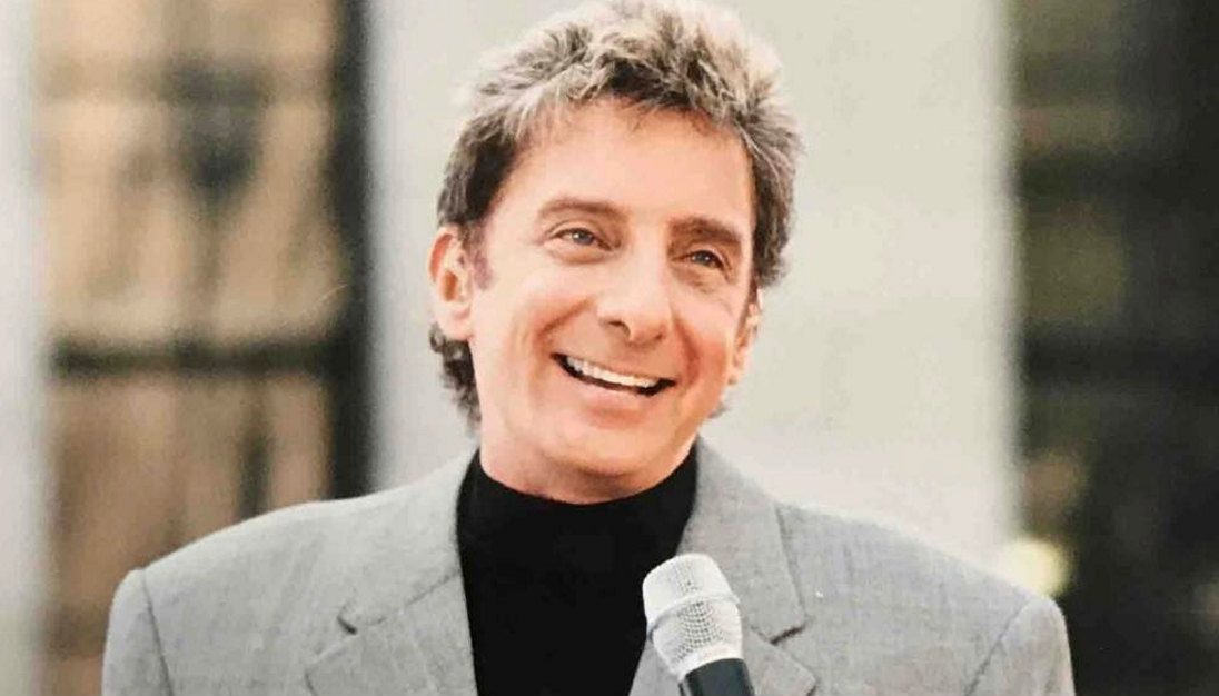 Barry Manilow on coming out, secret marriage to manager