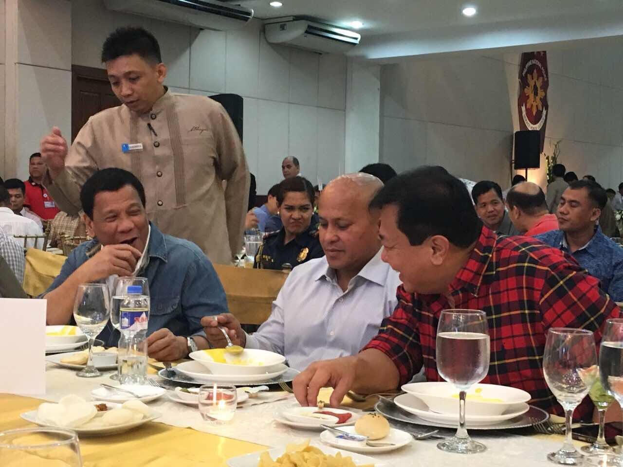 Duterte still has ‘complete trust’ in Dela Rosa