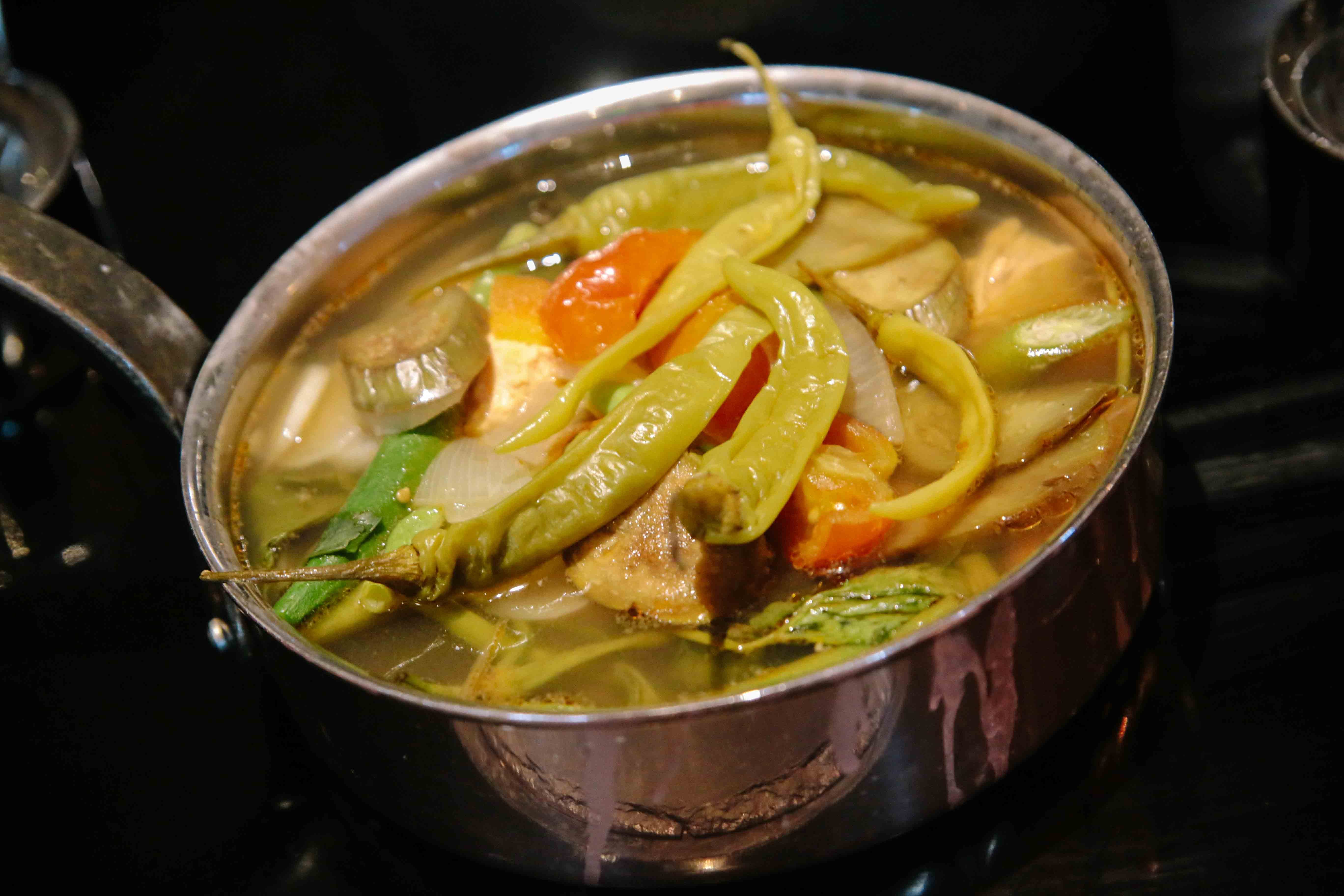 Salmon sinigang. Photo by Paolo Abad/Rappler  