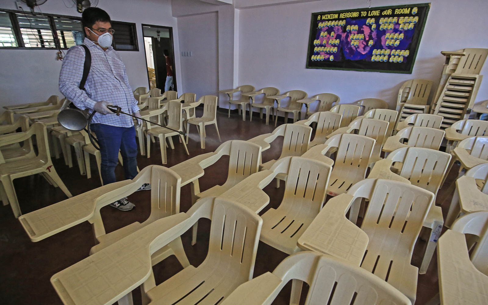 Duterte suspends classes in Metro Manila March 10-14 over coronavirus threat